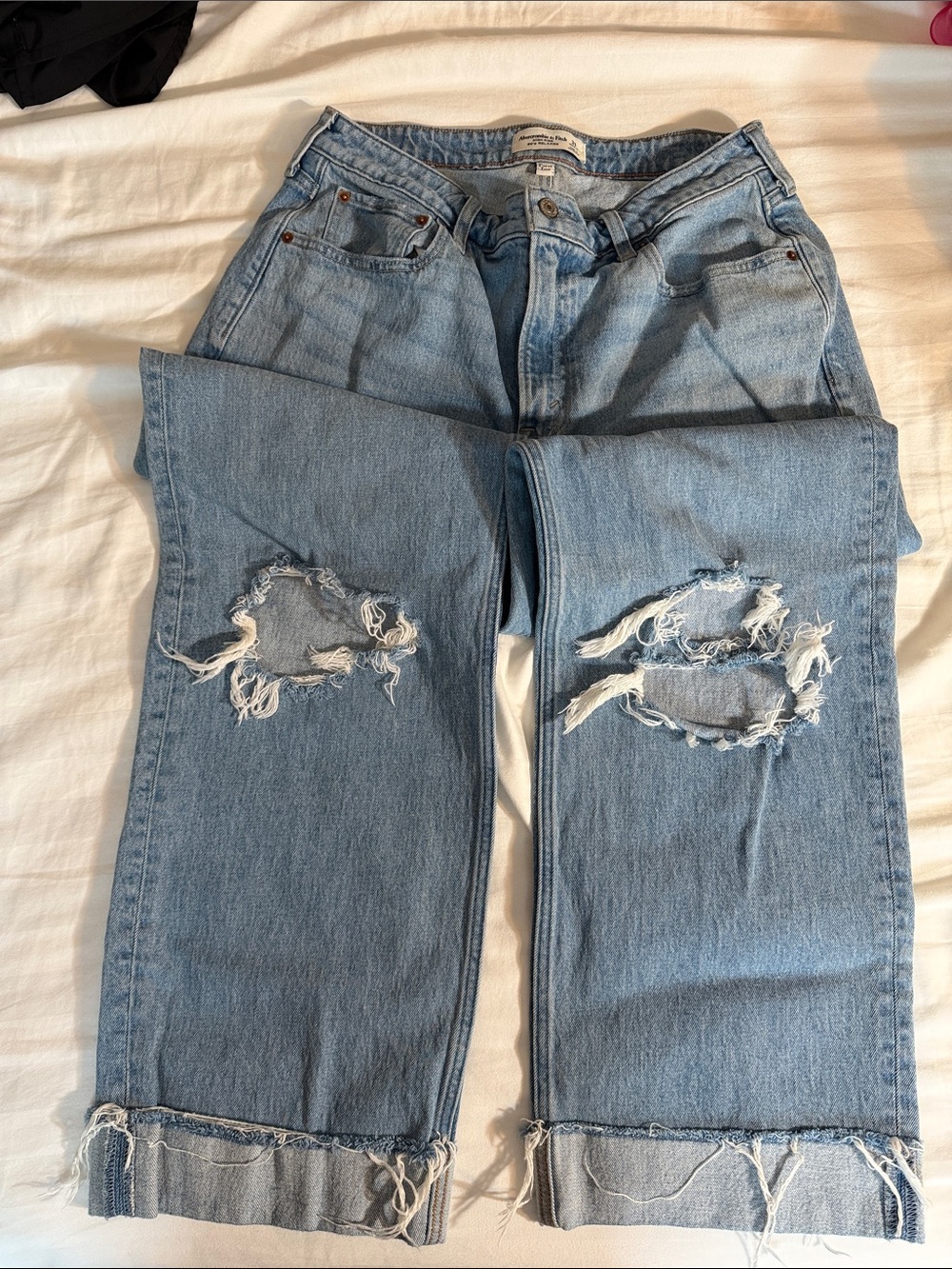 Abercrombie & Fitch Light Blue Distressed Men's Jeans